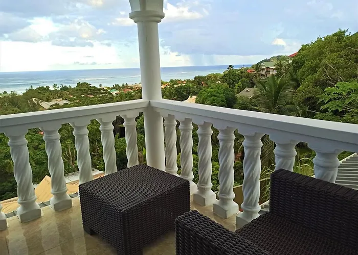 Lodge Kaktus Au Cap (Mahe)